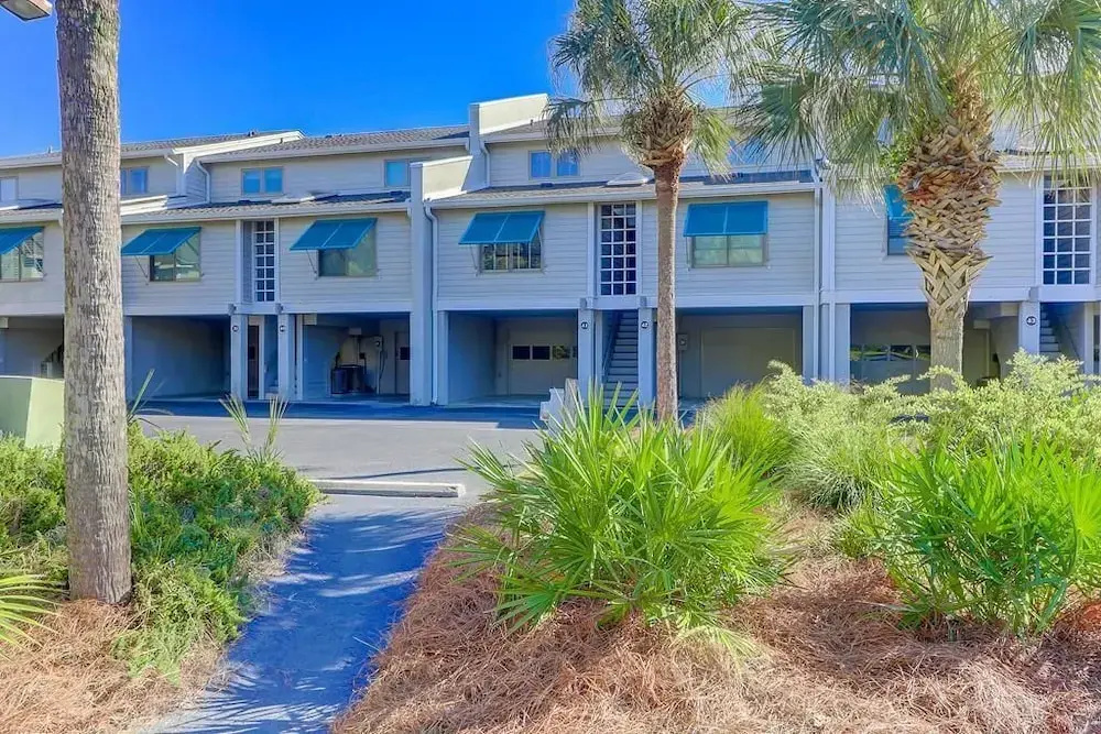 41 Beach Club Villa 3 Bedrooms 3 Bathrooms Condo