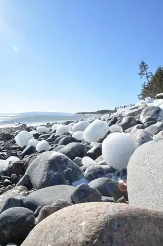 Beach & Waterfront