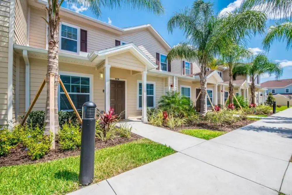 Lucaya Village - 8969 Shine Drive