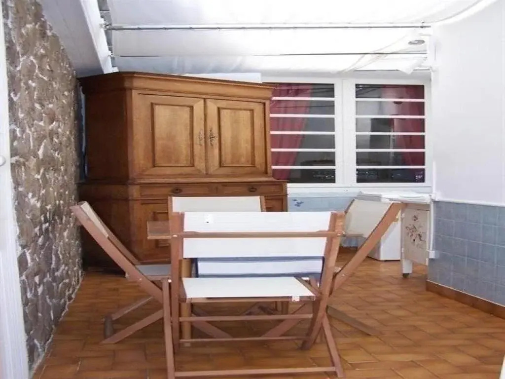 Afficher la photo 8 — Rental Villa Boulevard Laplace Proximite Marche Arago