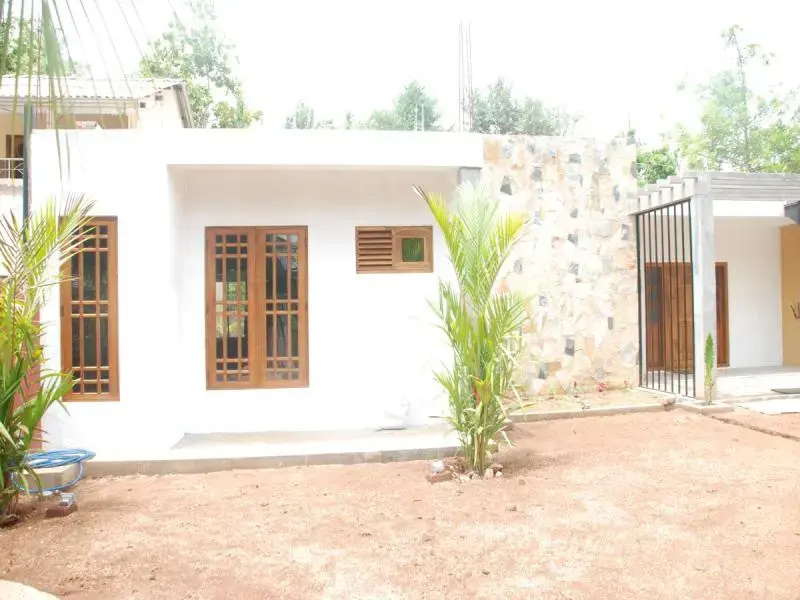 Sanda Diya Dahara Hotel