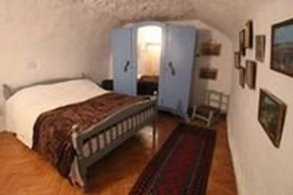 Ventica Cave House and B&B