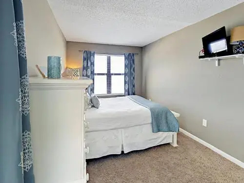 427 E Beach Blvd Condo Unit 462