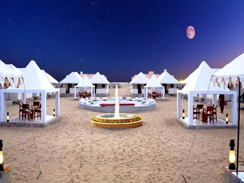 Beach & Waterfront