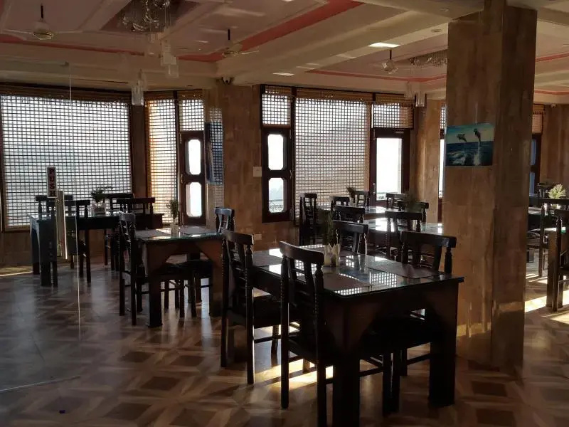Aaa Hotel & Restaurant - Général