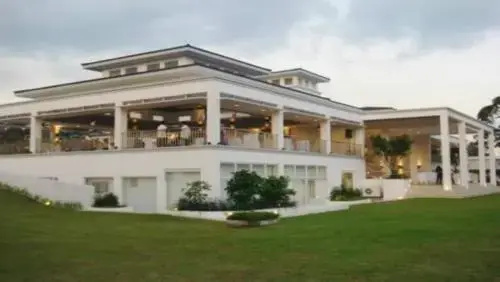 The Grass Residences Staycation