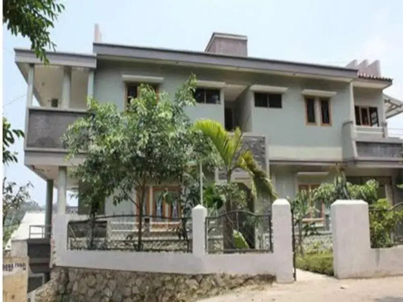 Dago Guest House - Kampung Padi