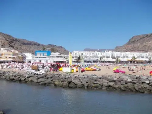 Beach & Waterfront