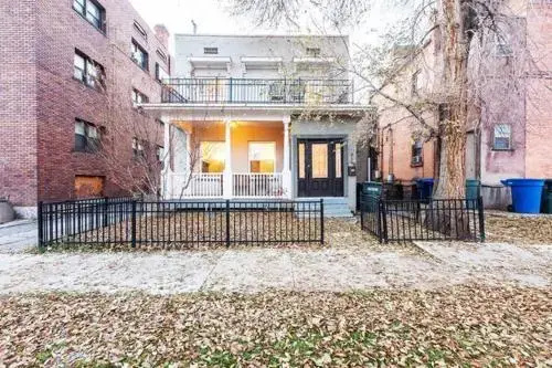 Historic 3br In Heart Of Slc, Close To Skiing 3 Bedroom Home by RedAwning