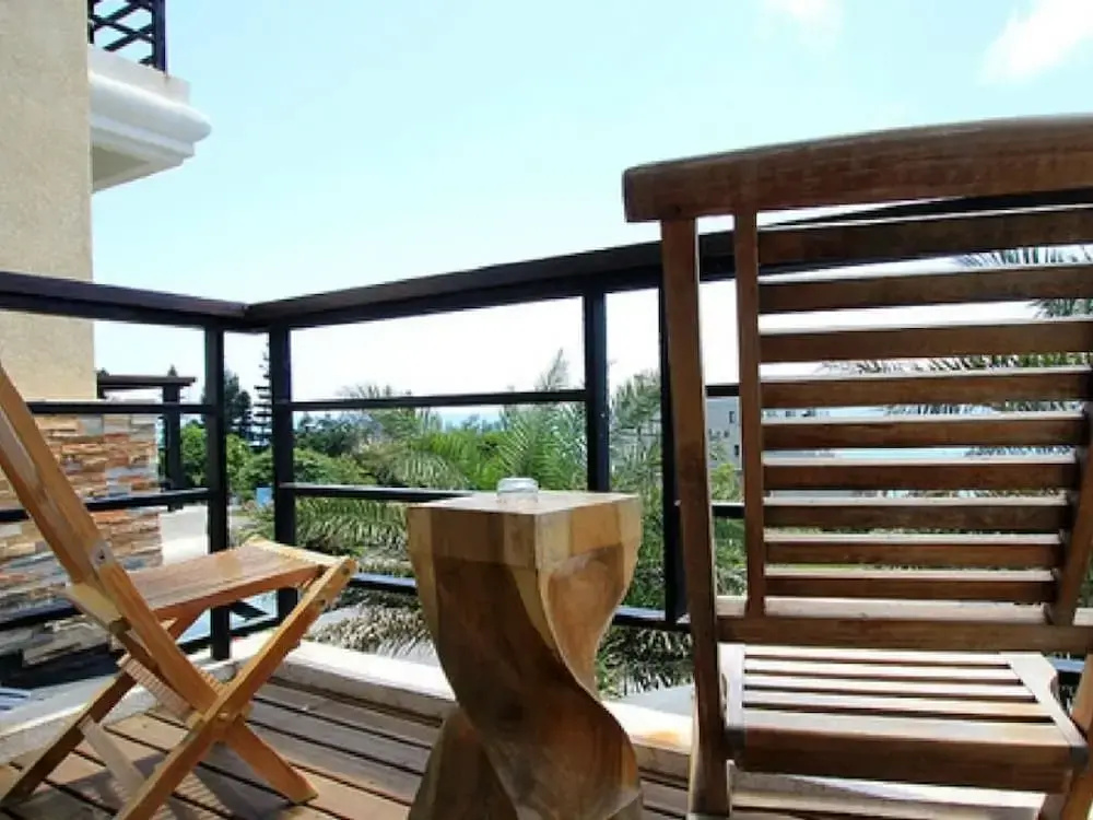 Balcony & Terrace