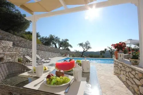 Villa Spitaki Paxos
