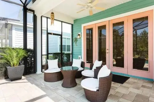 Paradise Landing 4 Bed 4 Bath Home Pool Home by RedAwning