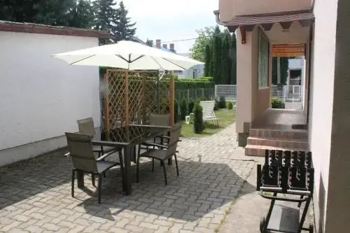 Xénia Apartman