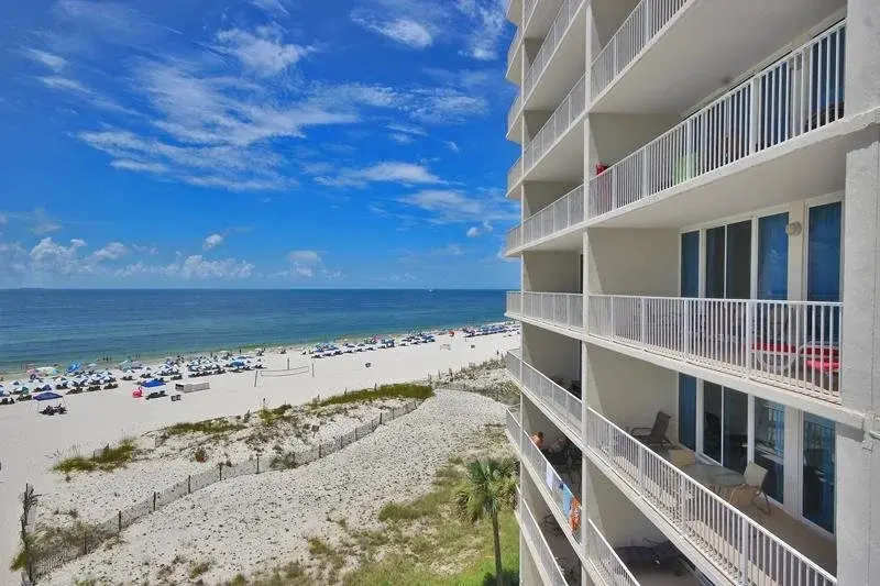 Lighthouse 515 - 3 Br condo