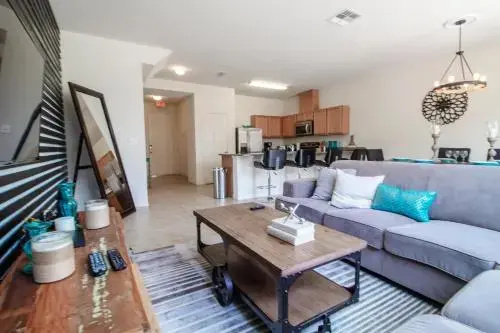 ACO Townhome Compass Bay (1602) - Général