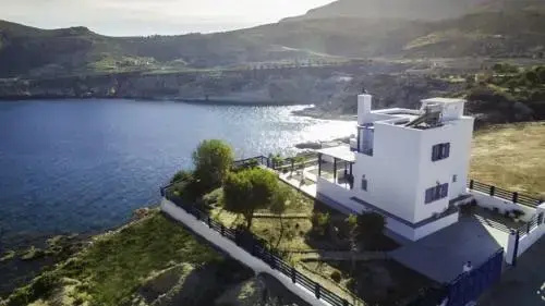 Villa Elias