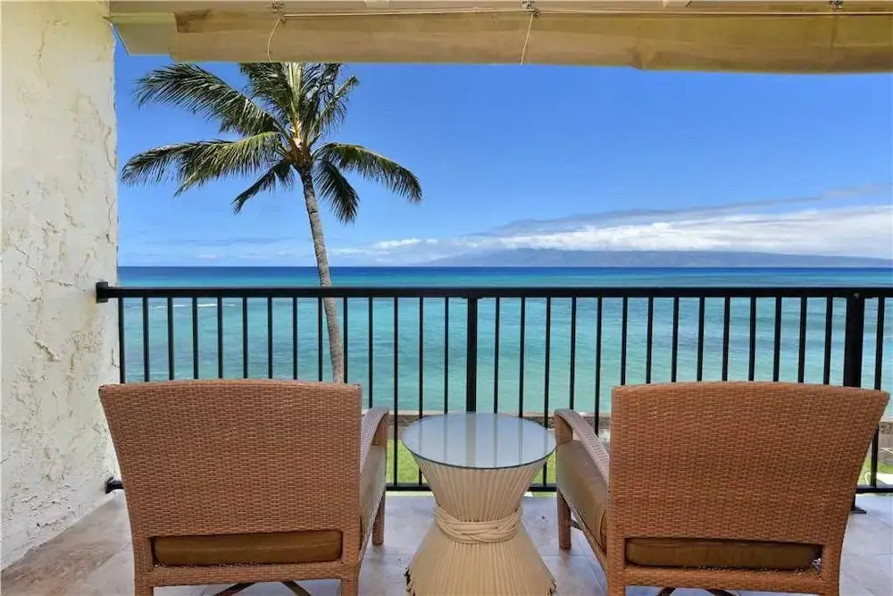 Lokelani #A205 - 2 Br condo by RedAwning