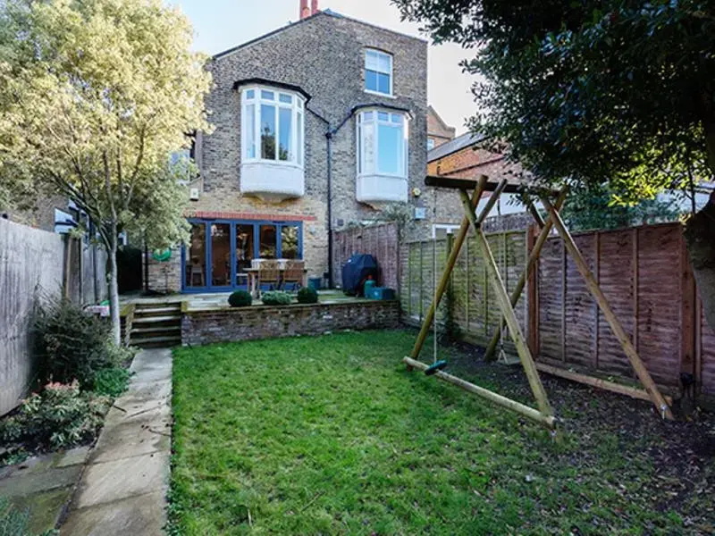 Veeve 3 Bed Family Home With Garden Thorney Hedge Road Chiswick