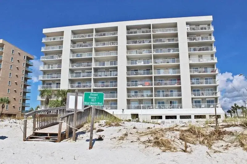 Ocean House 1304