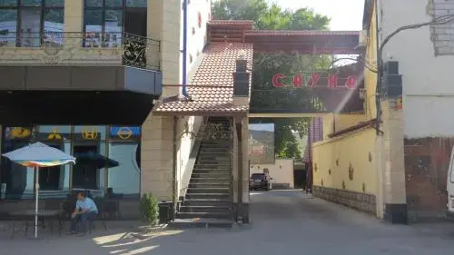 Prince Hotel Kapan