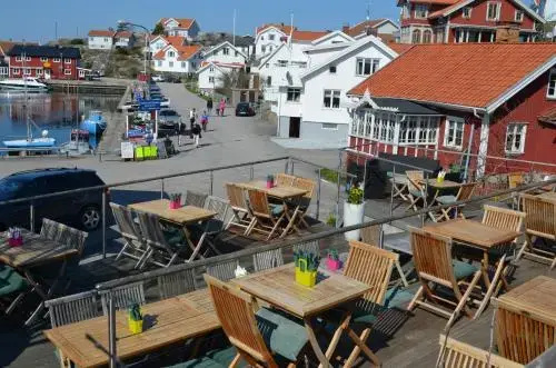 Beach & Waterfront