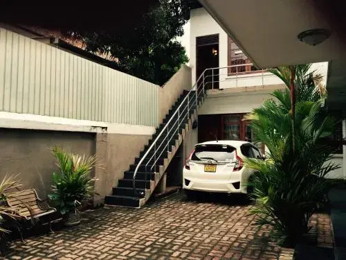 Colombo Holiday Home