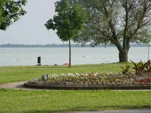 Sissi Pension Vonyarcvashegy-Balaton - фото 5