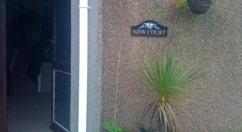 Newcourt B & B