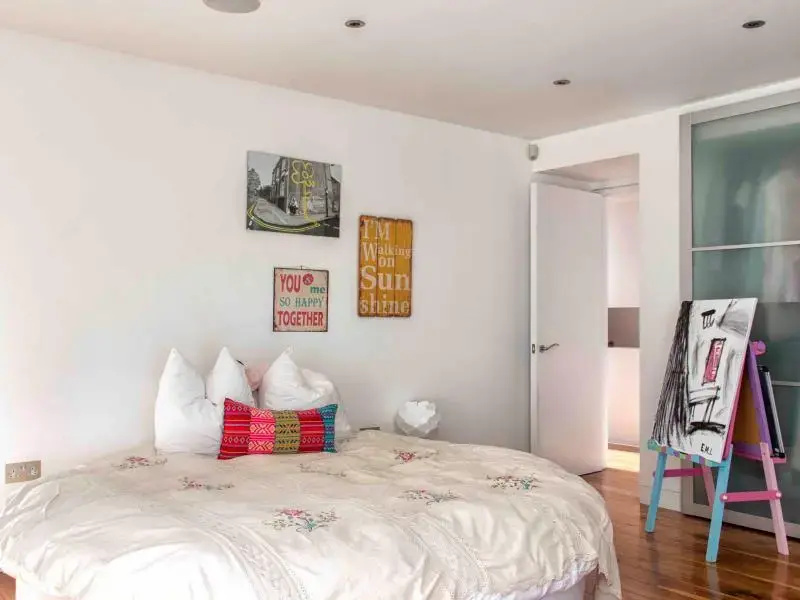 Veeve 4 Bed House With Swimming Pool Alverstone Road Willesden