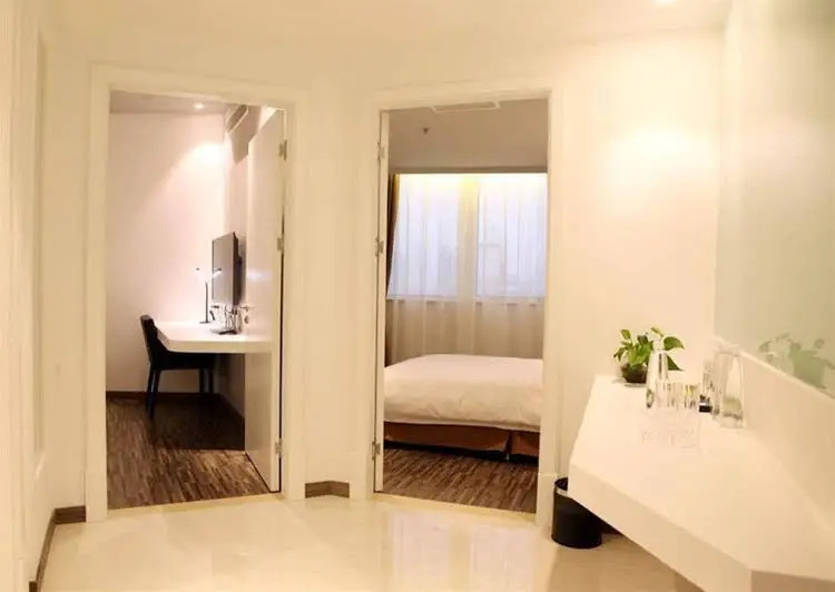 Delight Palace Taili Service Apartment (Yopark Taili Service Apartment) - фото 8