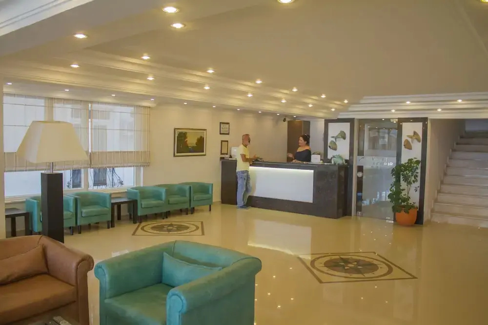 Hotel photo 2