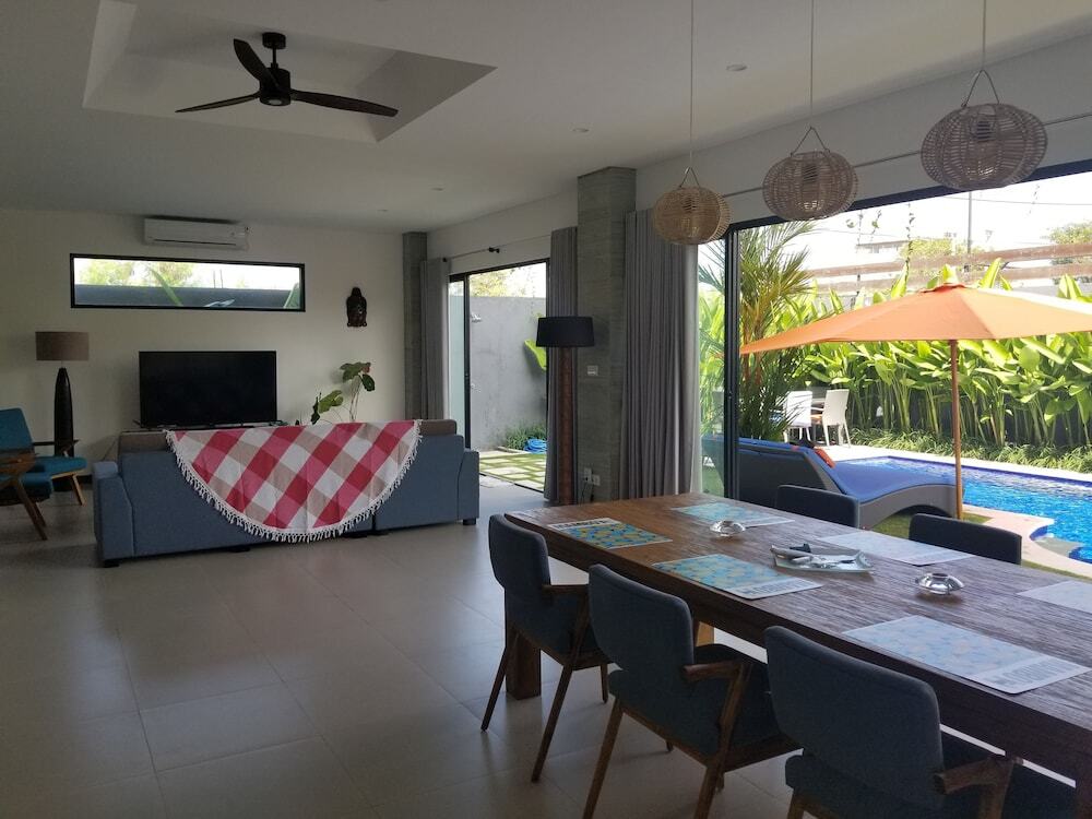 gallery_image_hidden_13