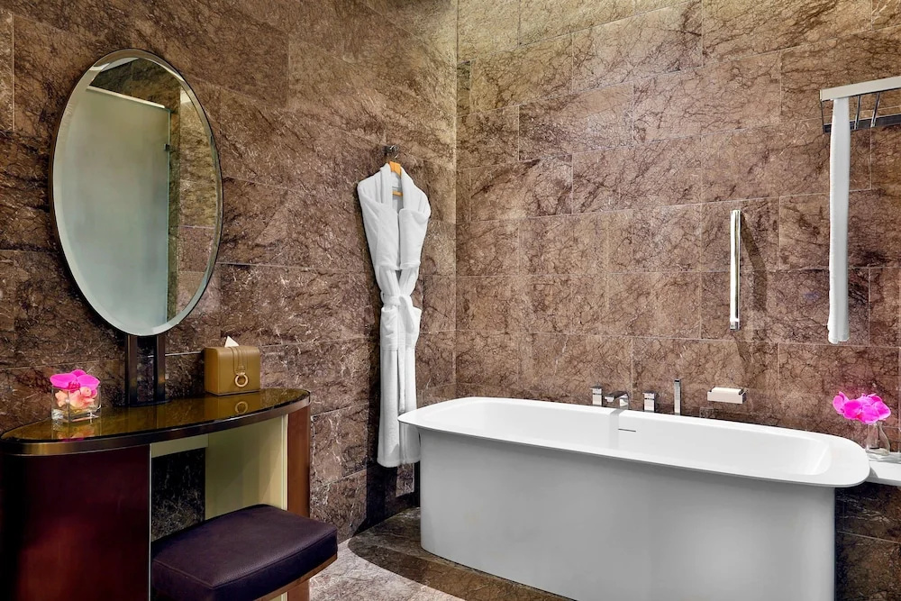 AlRayyan Hotel Doha Curio Collection by Hilton, Доха, Катар мініатюра 11