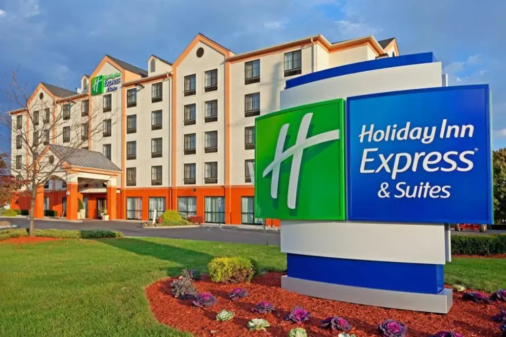 Holiday Inn Express Hotel & Suites Meadowlands Area — фото