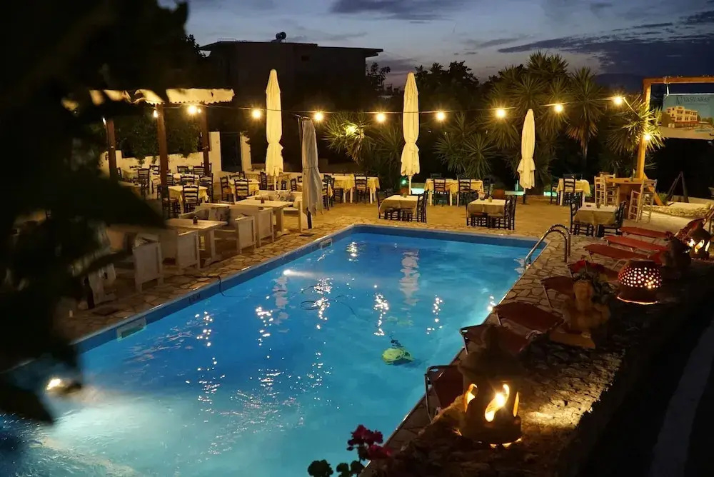 Hotel photo 16
