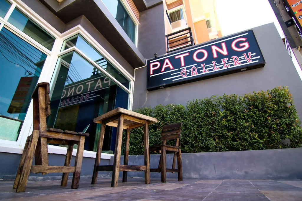 Patong Gallery Hotel