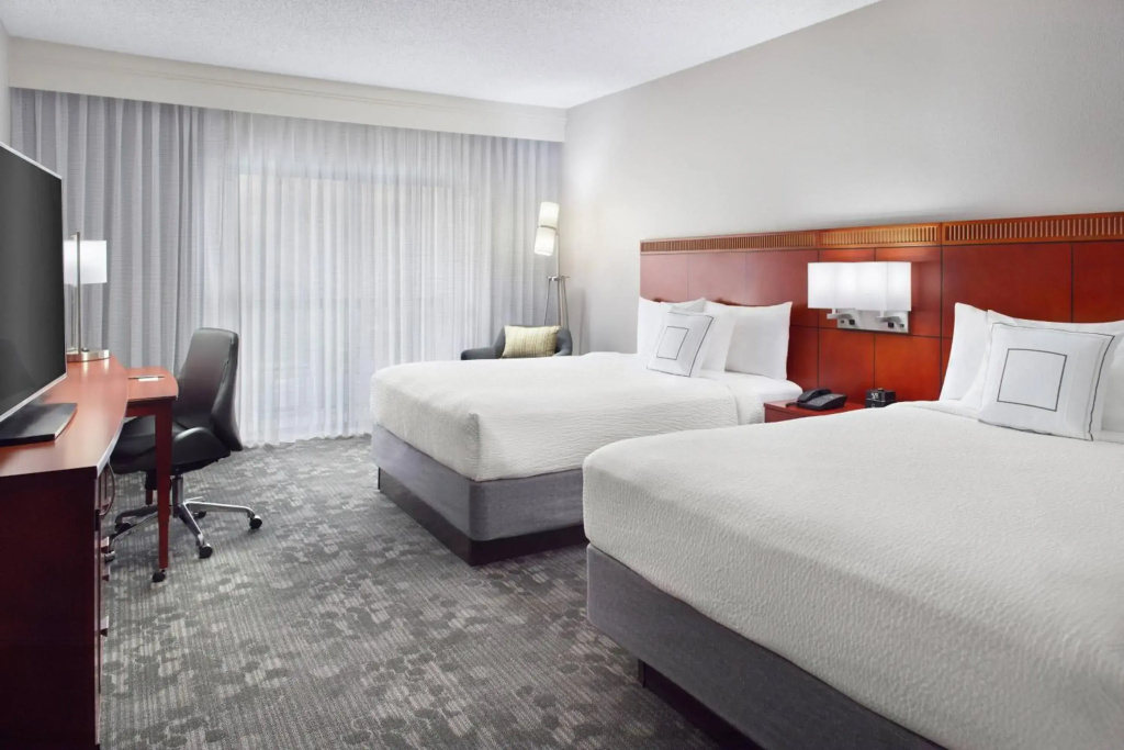 Courtyard by Marriott Atlanta Perimeter Center - фото 4