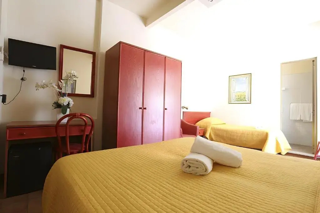 Standard Quadruple room