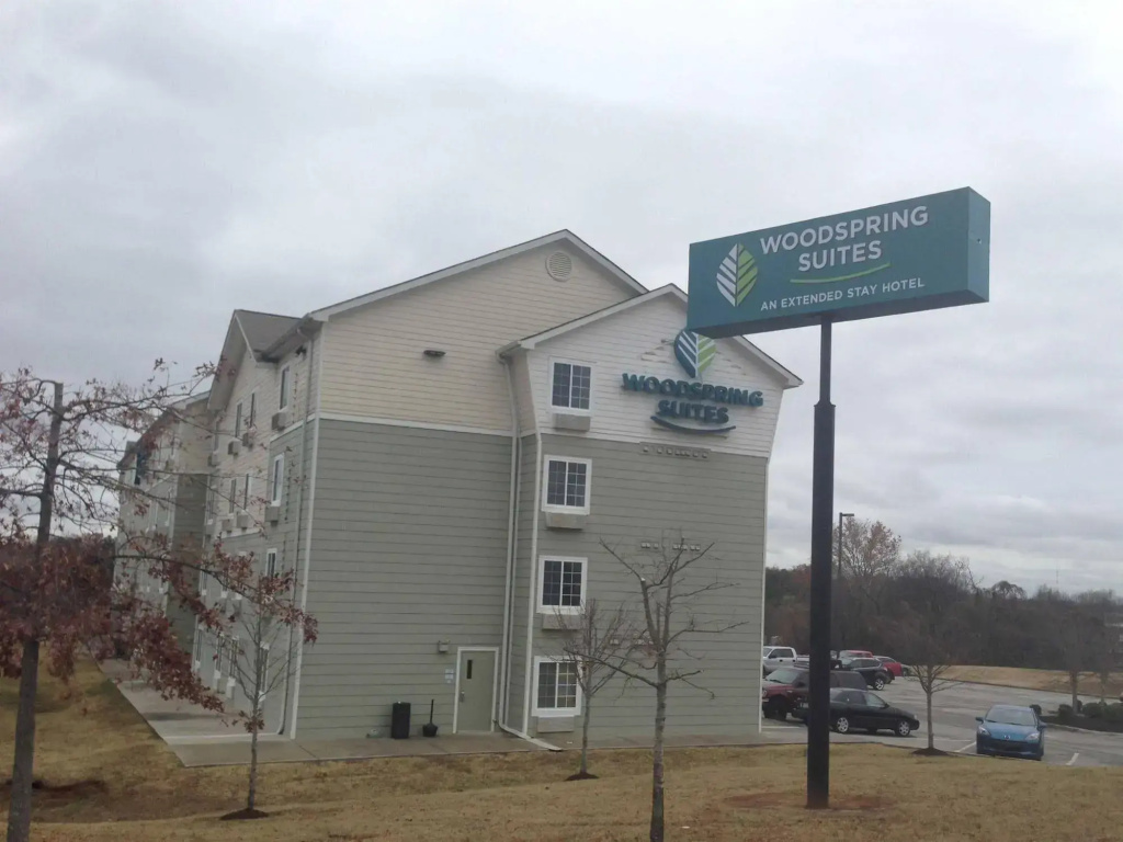 WoodSpring Suites Knoxville Airport