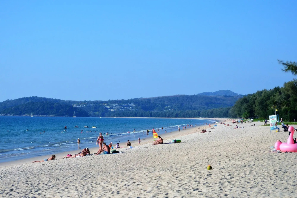 Beach & Waterfront