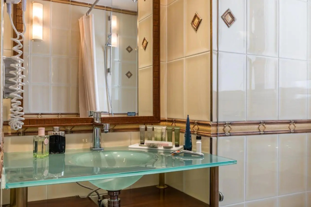 Hotel photo 37