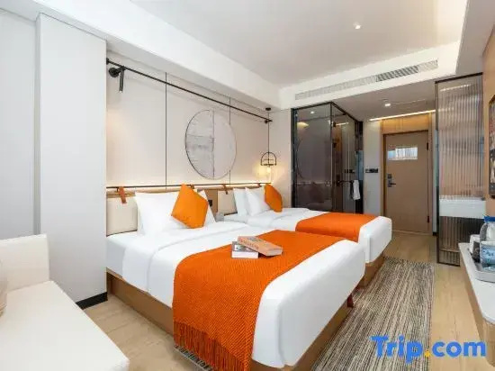Premier room