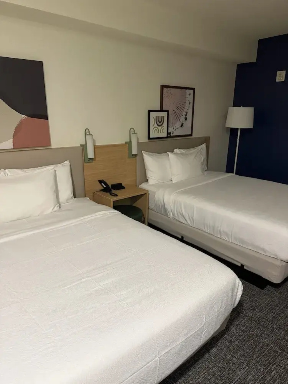 Economy Quadruple room