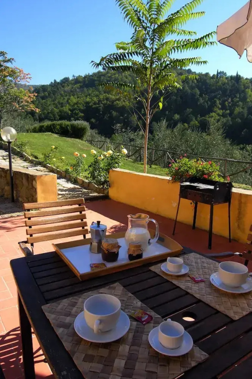 2 Bedrooms Family Apartment with garden view