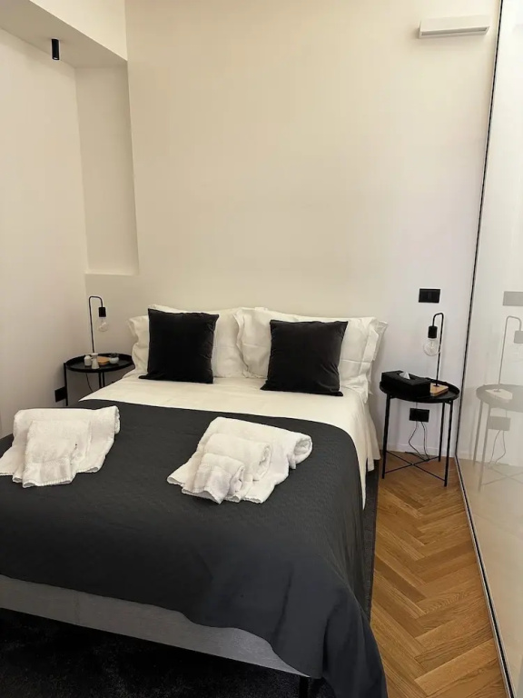 2 Bedrooms Deluxe Apartment