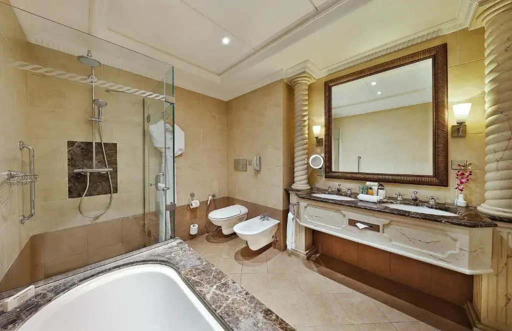 Al Habtoor Grand - Chambres