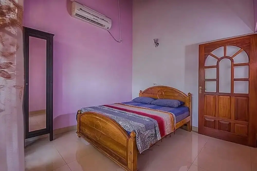 4 Bedrooms Villa