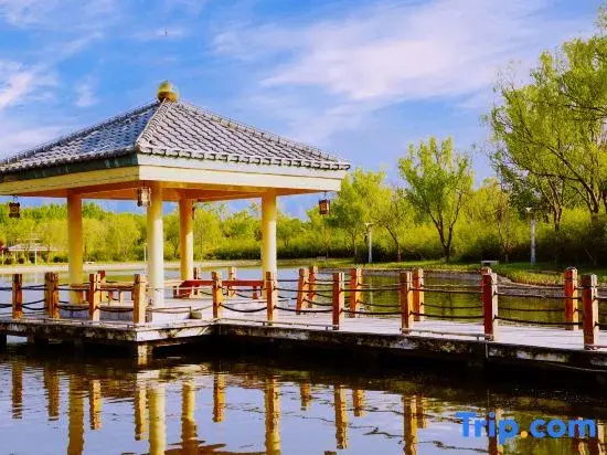 Yuwenquan Hotel