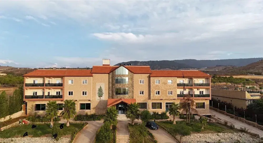 Auberge Jomana Park