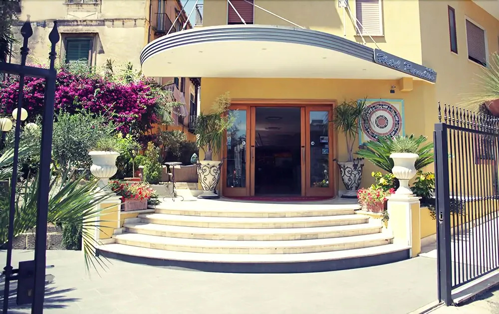 Paradiso Hotel